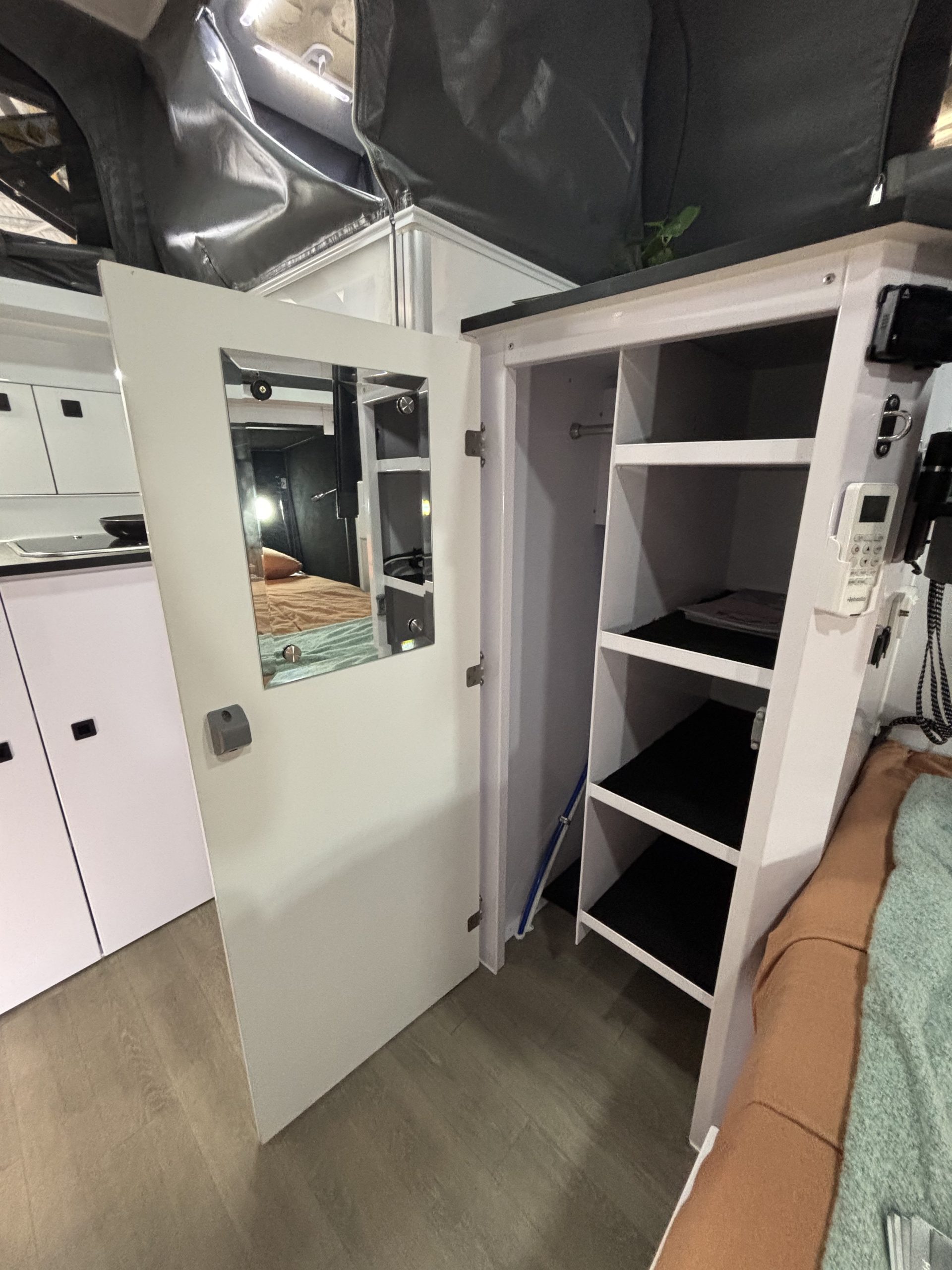 
Signature Iridium 13 GEN II Roam full									