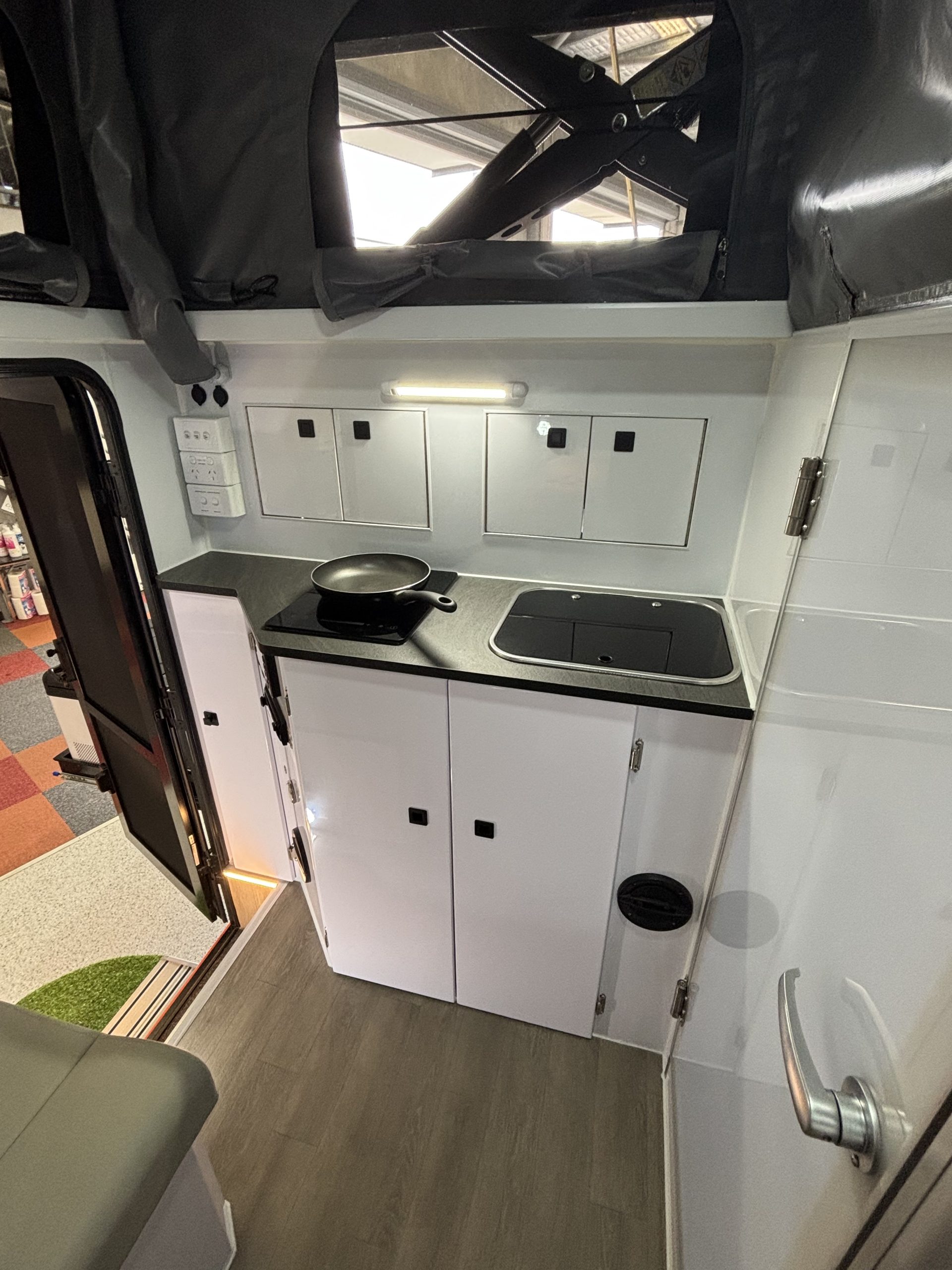 
Signature Iridium 13 GEN II Roam full									