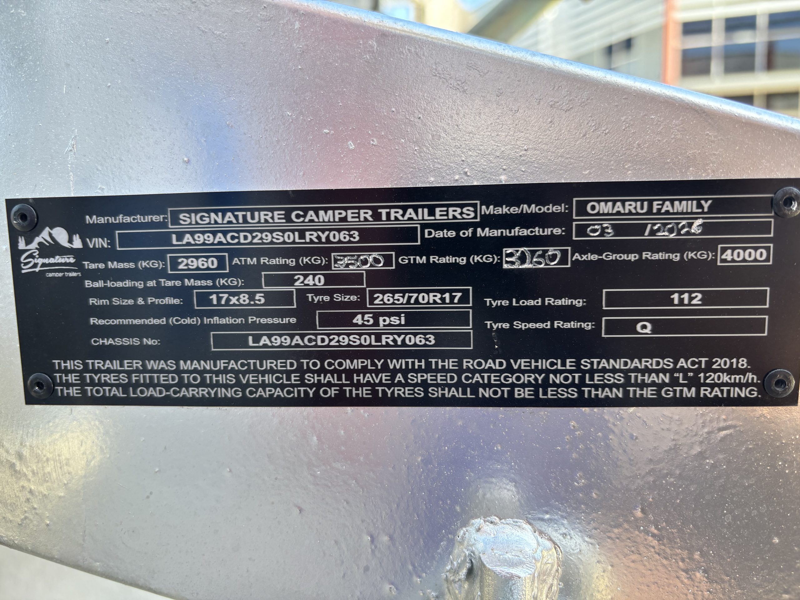 
Signature Omaru Family full									