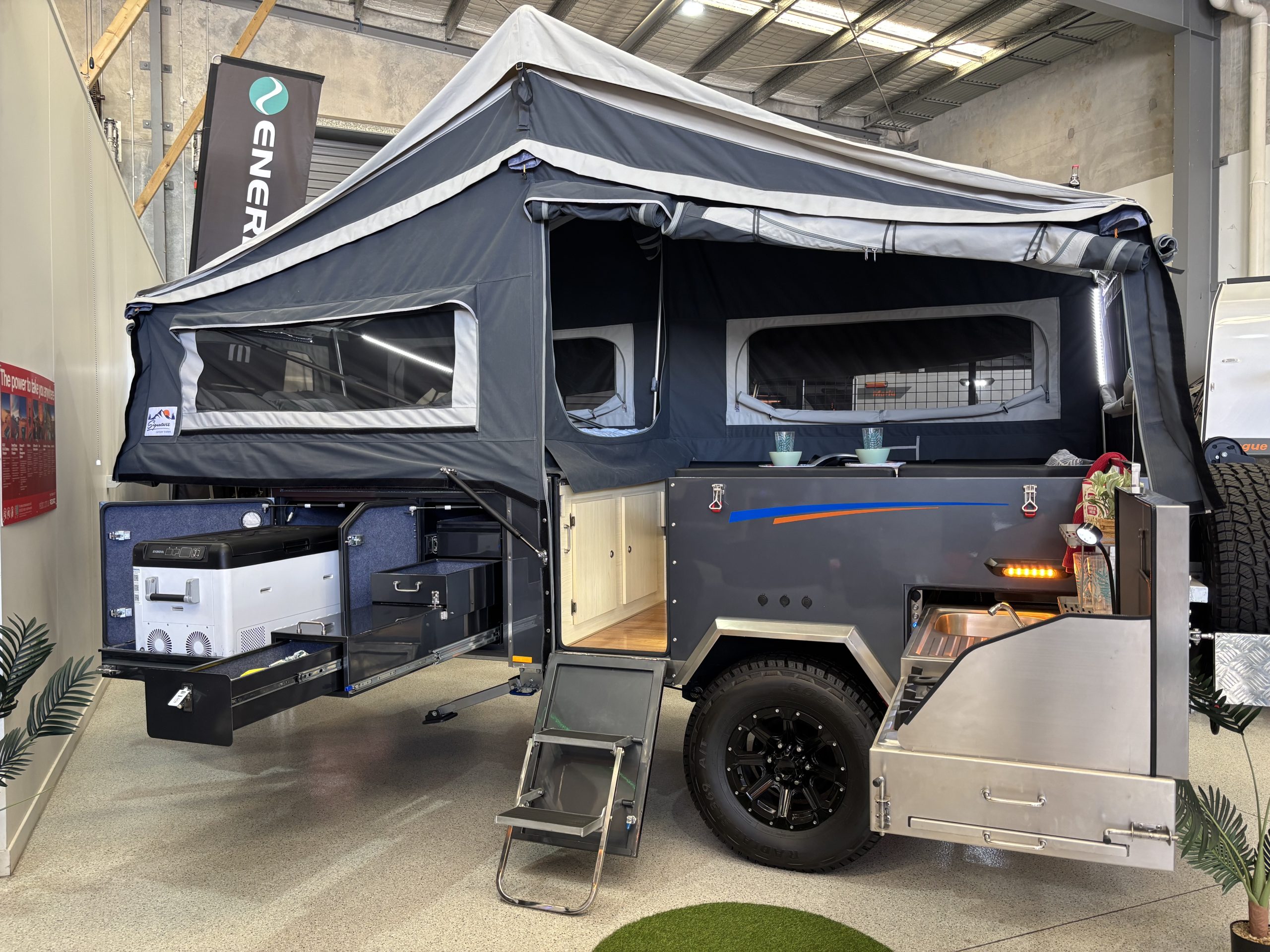 
Signature Elite X Forward Fold full									