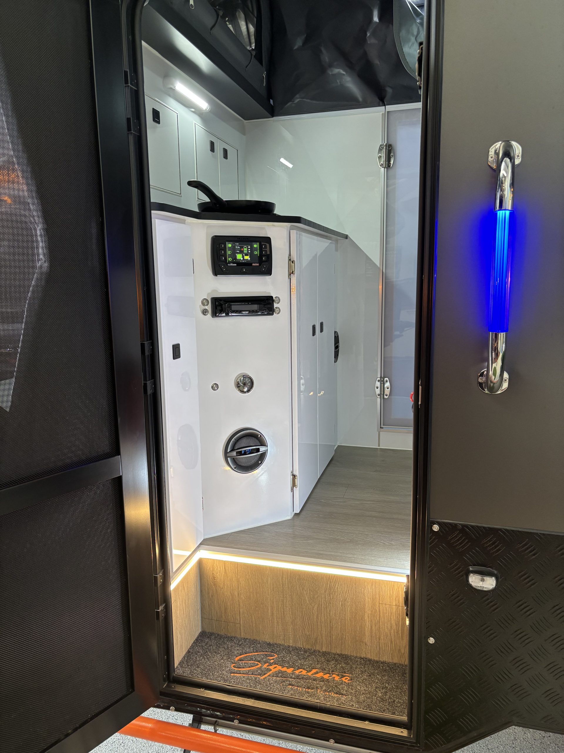 
Signature Iridium 15 GEN II Roam full									